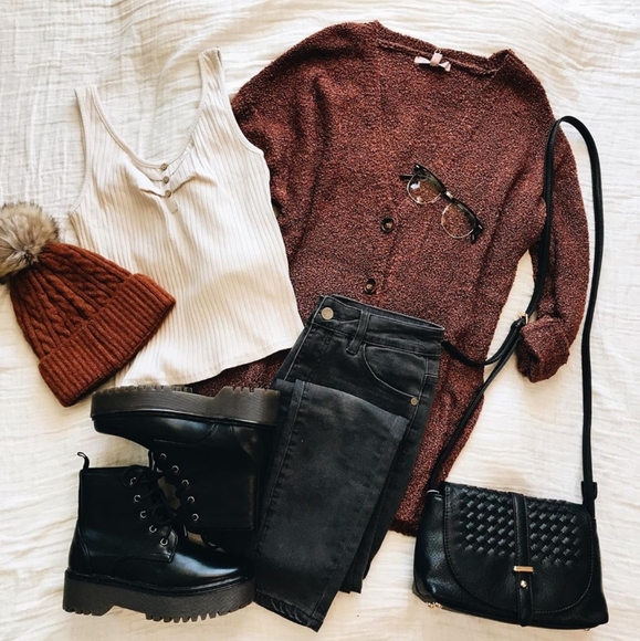 NWT Boutique Rust Knit Cardigan - Picture 3 of 3